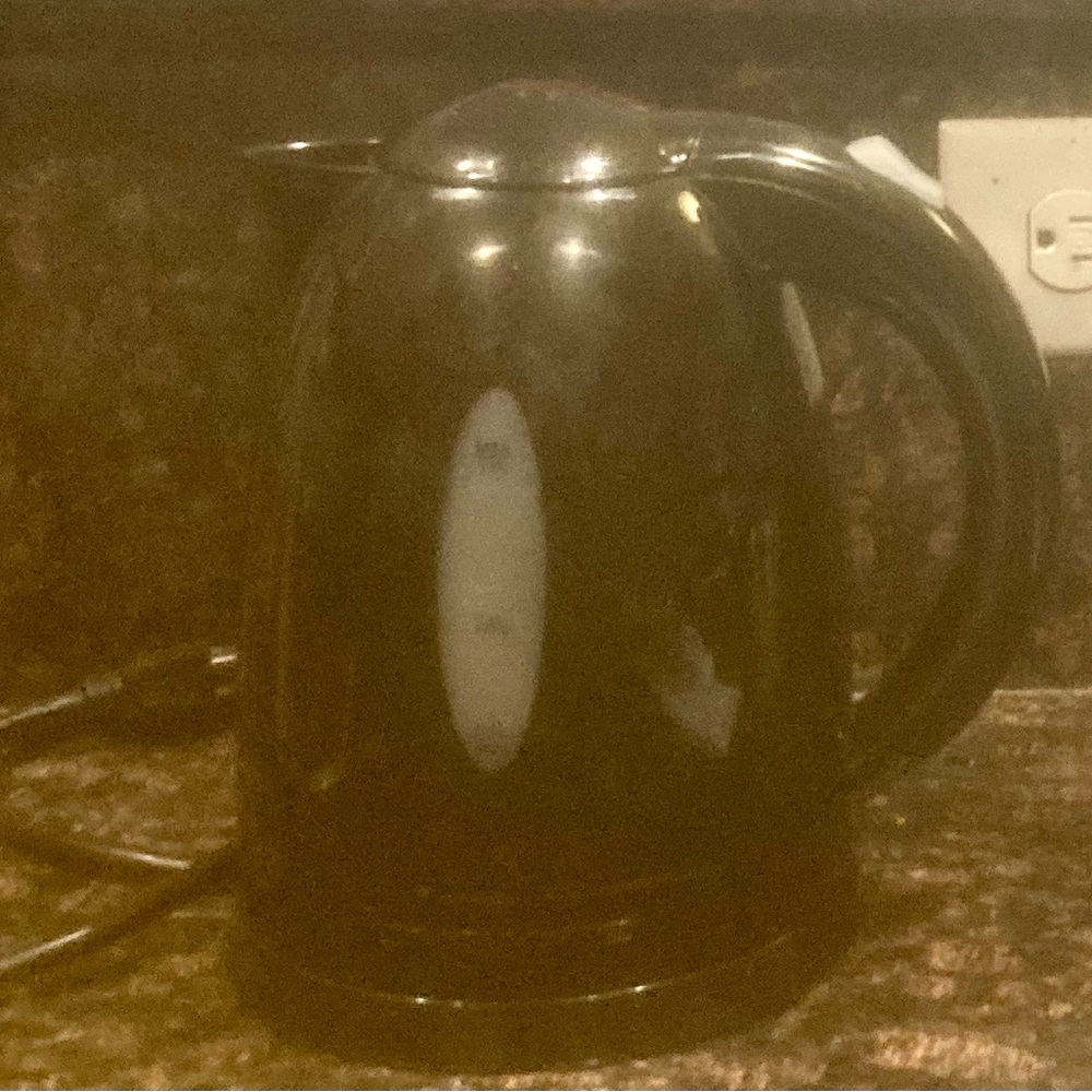 OVENTE Black Electric Kettle, 1.7L Fast Boiling Water Heater